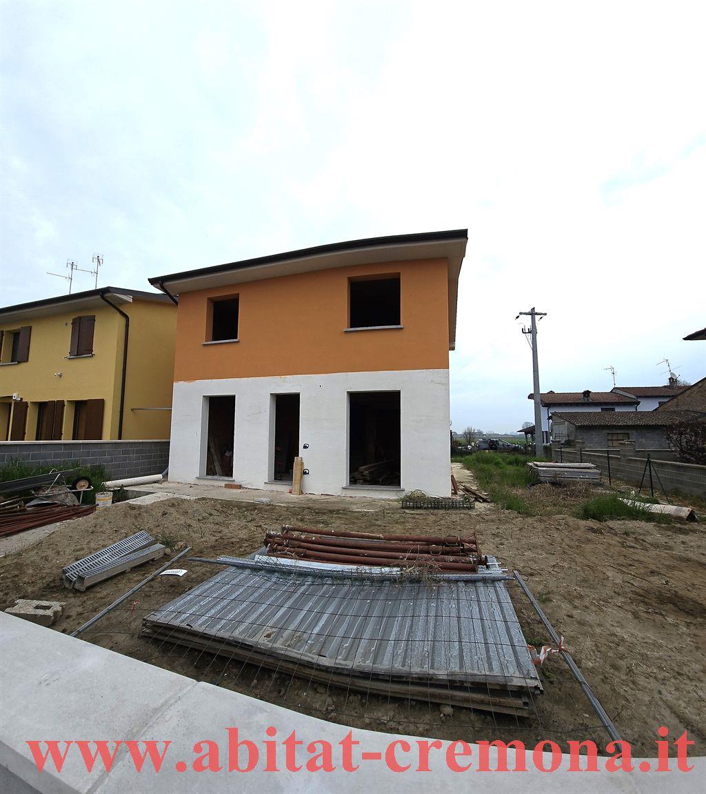 Villa in vendita a Pieve d'Olmi, 4 locali, prezzo € 140.000 | PortaleAgenzieImmobiliari.it