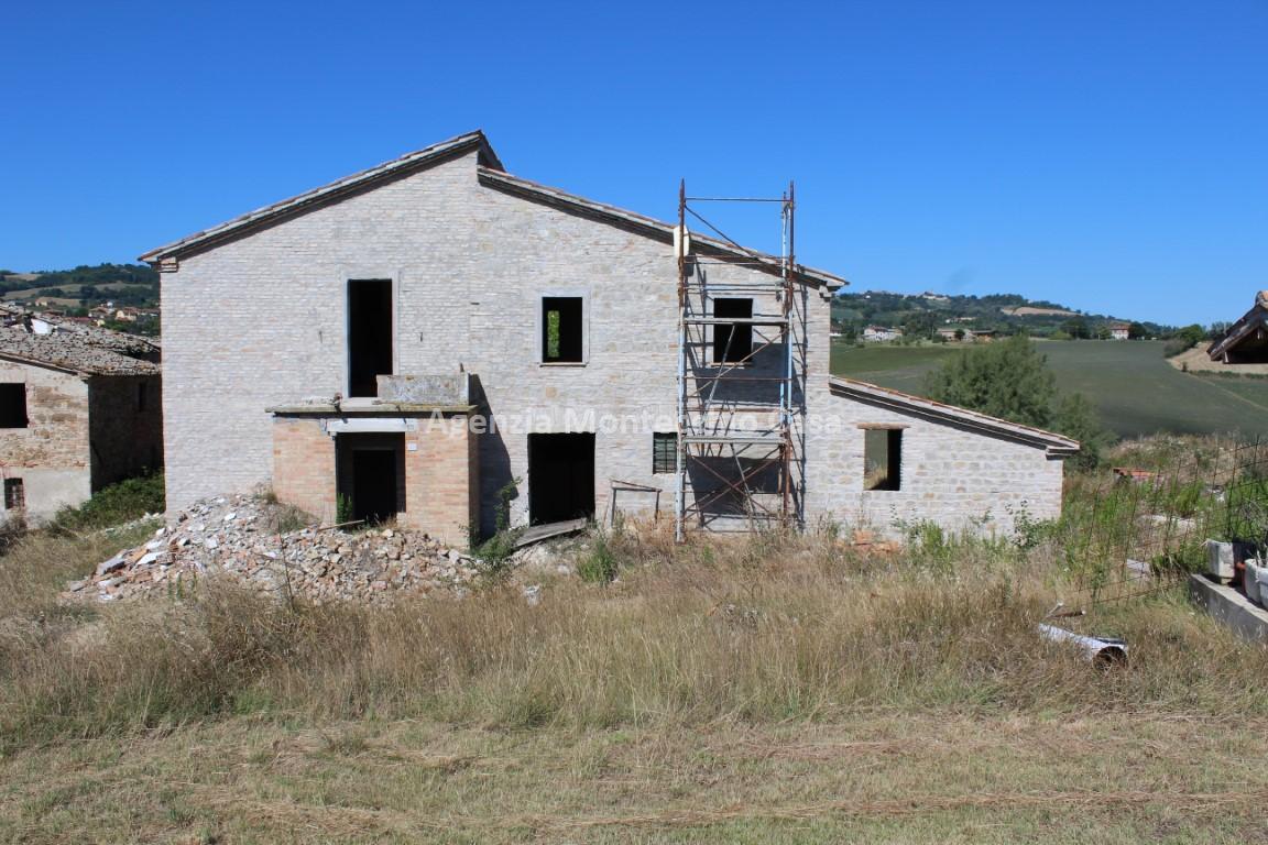 Rustico / Casale in vendita a Montegridolfo, 9 locali, zona bio, prezzo € 260.000 | PortaleAgenzieImmobiliari.it