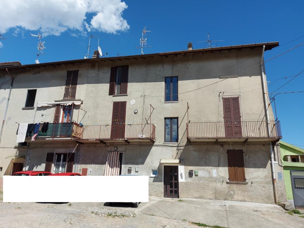 Appartamento in vendita a Figino Serenza, 3 locali, zona Località: Verso Cantù, prezzo € 68.000 | PortaleAgenzieImmobiliari.it