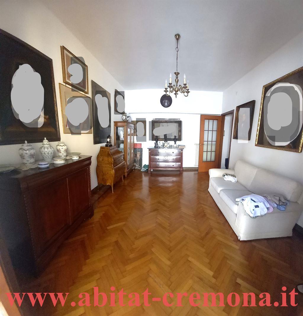 Appartamento in vendita a Cremona, 4 locali, zona Località: p.ta Romana, prezzo € 89.000 | PortaleAgenzieImmobiliari.it