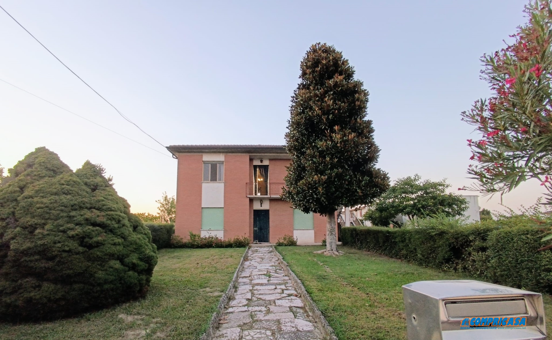 Villa in vendita a Urbana, 13 locali, prezzo € 120.000 | PortaleAgenzieImmobiliari.it