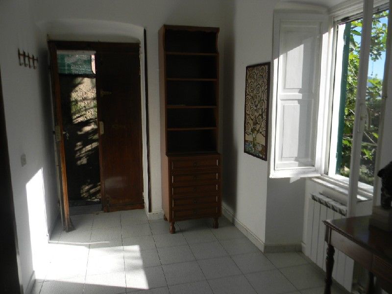 Appartamento in vendita a Villafranca in Lunigiana, 6 locali, prezzo € 90.000 | PortaleAgenzieImmobiliari.it