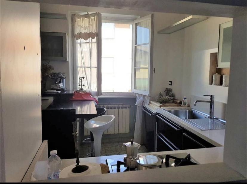 Villa Bifamiliare in vendita a Castelnuovo Magra, 6 locali, prezzo € 250.000 | PortaleAgenzieImmobiliari.it