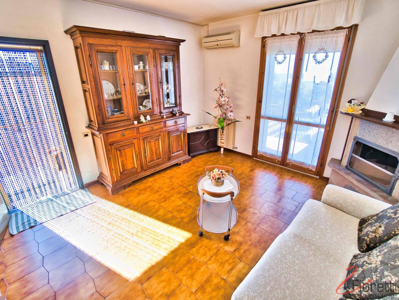 Appartamento in vendita a Piombino, 4 locali, prezzo € 200.000 | PortaleAgenzieImmobiliari.it
