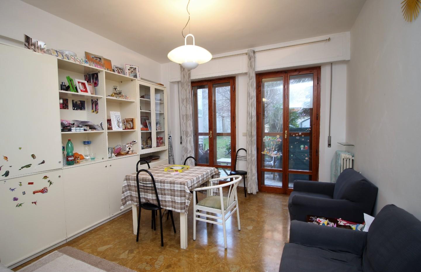 Appartamento in vendita a Siena, 5 locali, prezzo € 280.000 | PortaleAgenzieImmobiliari.it
