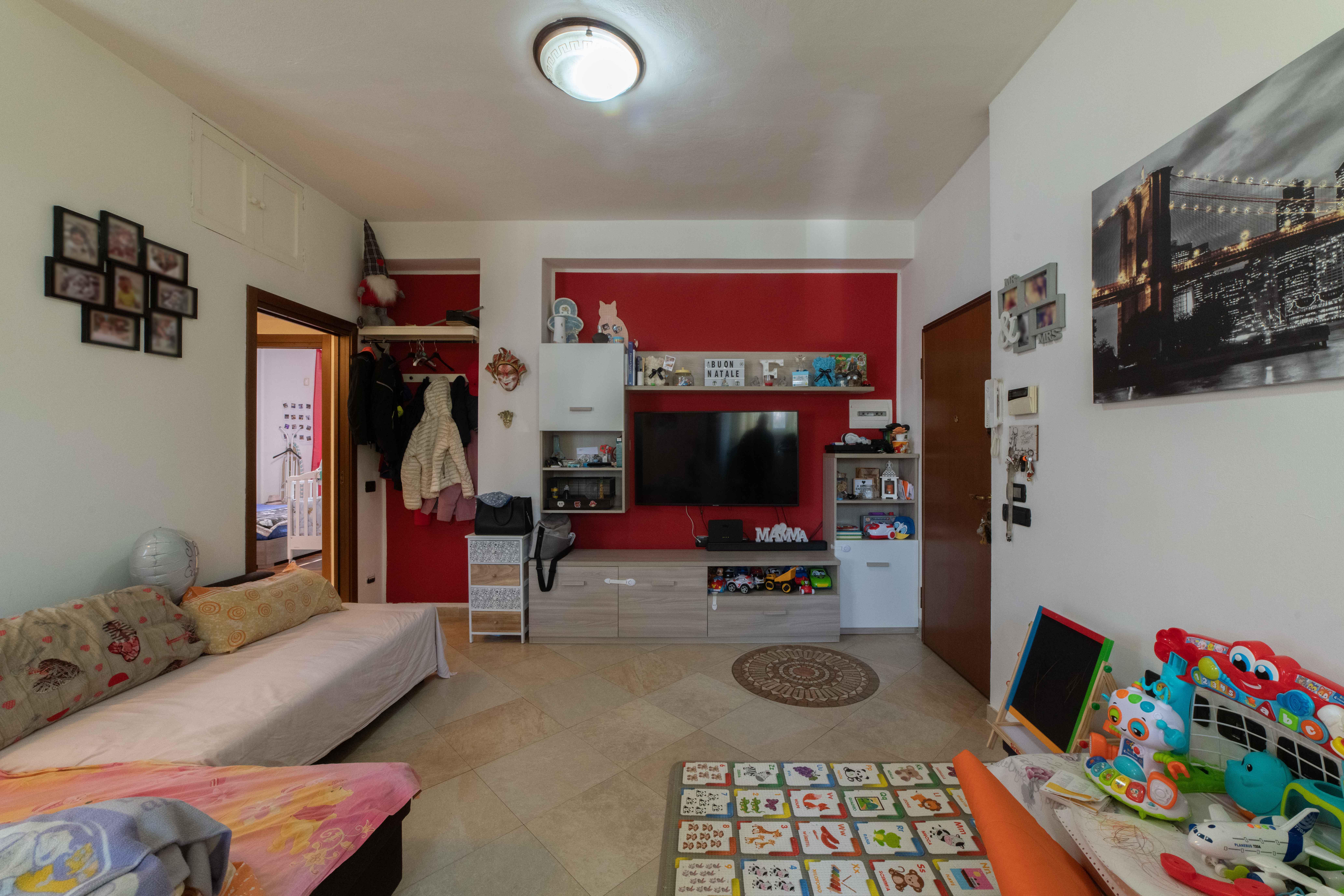 Appartamento in vendita a Novate Milanese, 2 locali, prezzo € 169.000 | CambioCasa.it