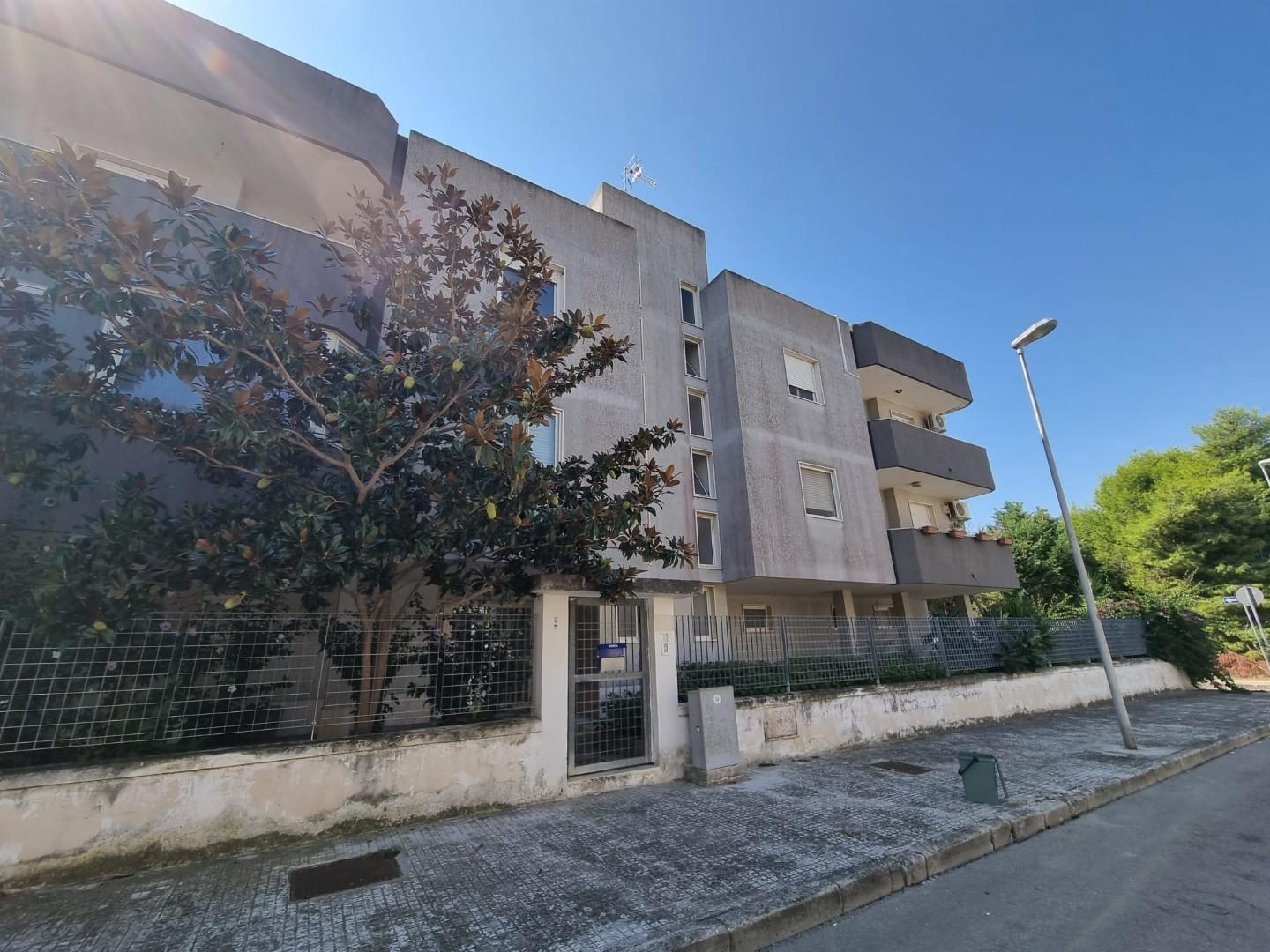 Appartamento in vendita a Brindisi, 3 locali, prezzo € 102.000 | CambioCasa.it
