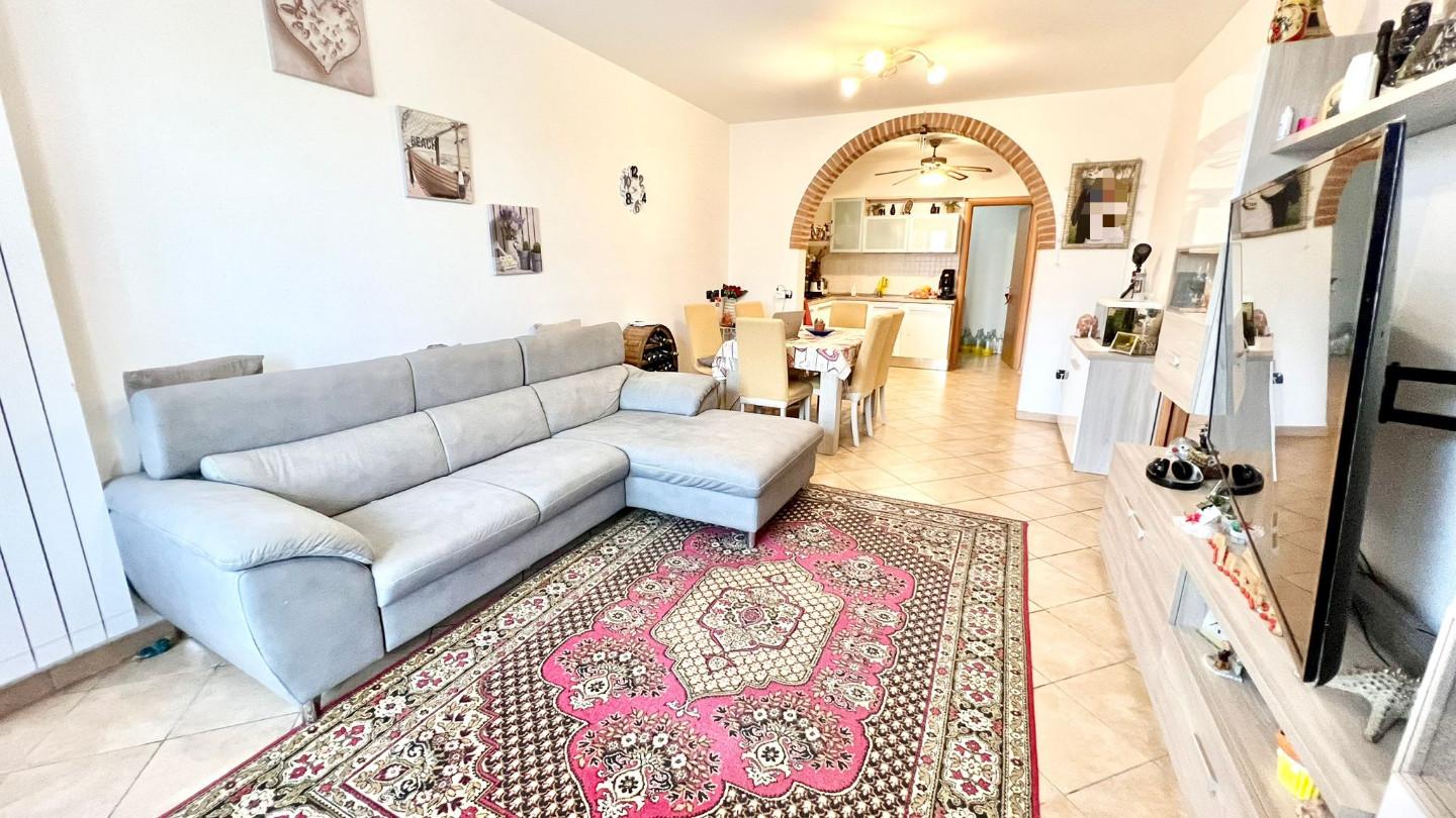 Appartamento in vendita a Santa Maria a Monte, 5 locali, prezzo € 169.000 | PortaleAgenzieImmobiliari.it