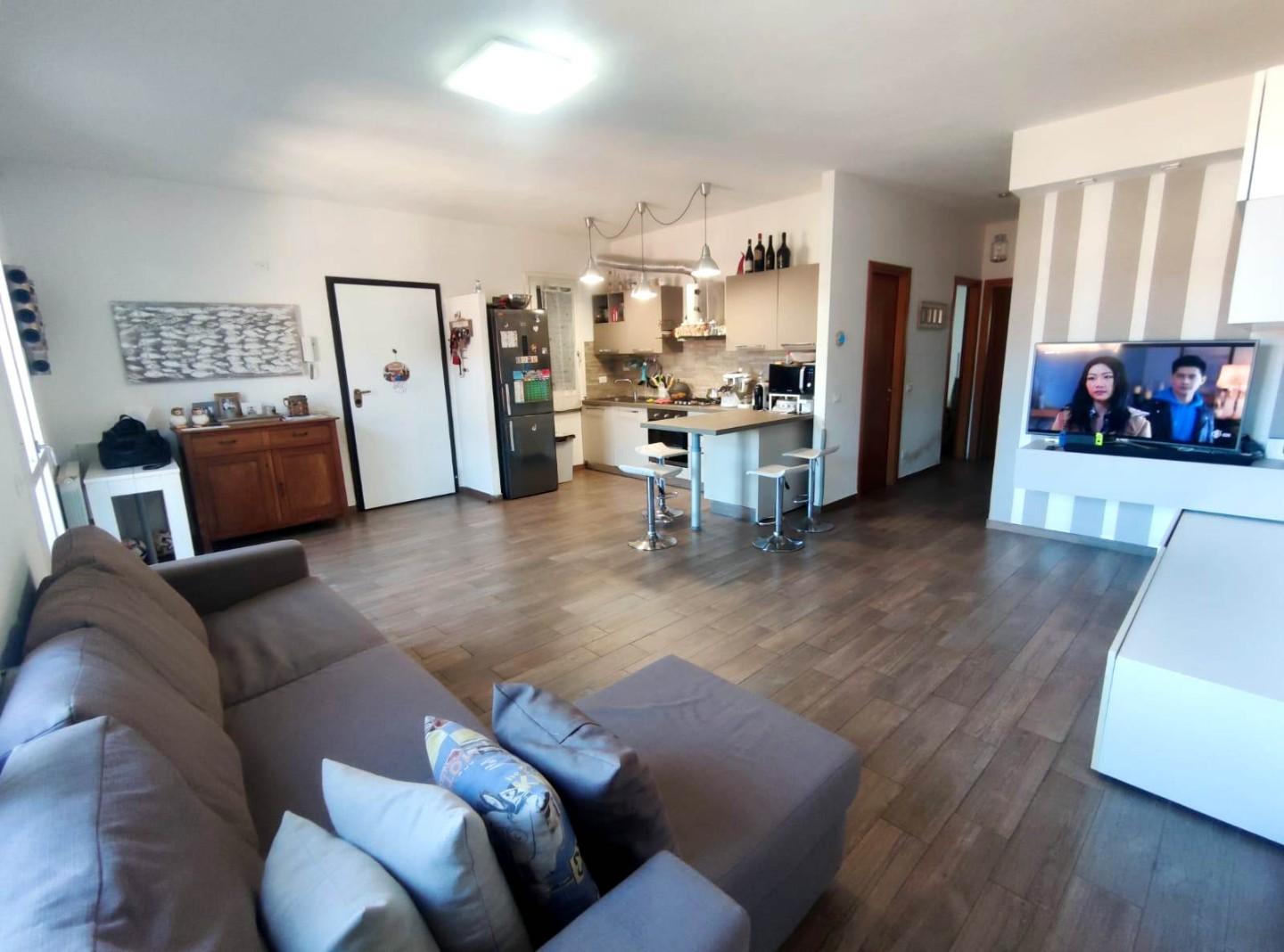 Appartamento in vendita a La Spezia, 4 locali, prezzo € 270.000 | PortaleAgenzieImmobiliari.it