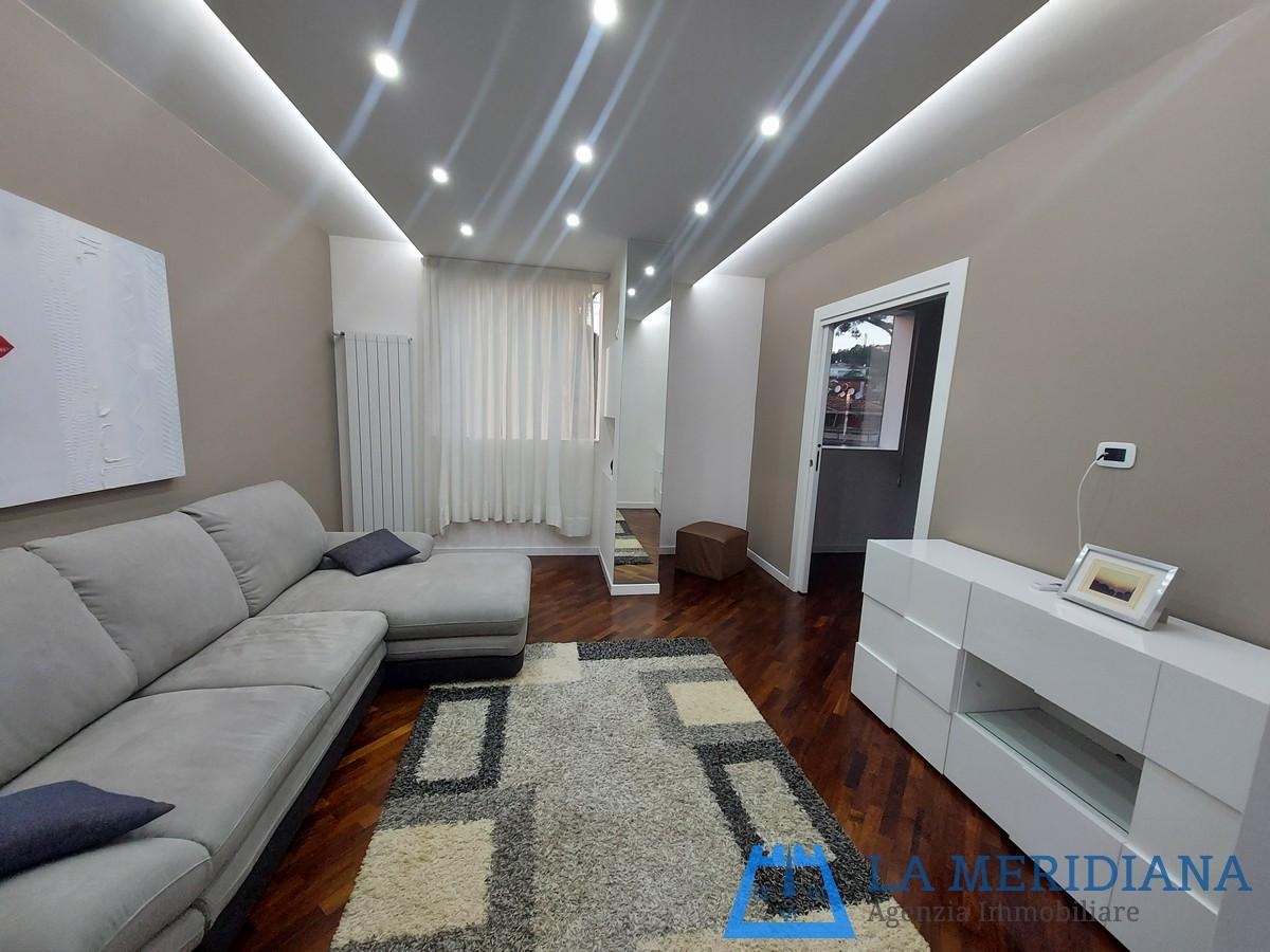 Appartamento in vendita a Montecatini-Terme, 5 locali, prezzo € 260.000 | PortaleAgenzieImmobiliari.it