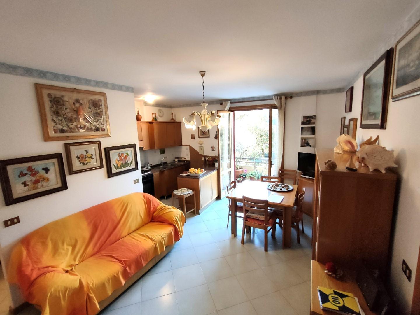Appartamento in vendita a Massa, 4 locali, prezzo € 269.000 | PortaleAgenzieImmobiliari.it