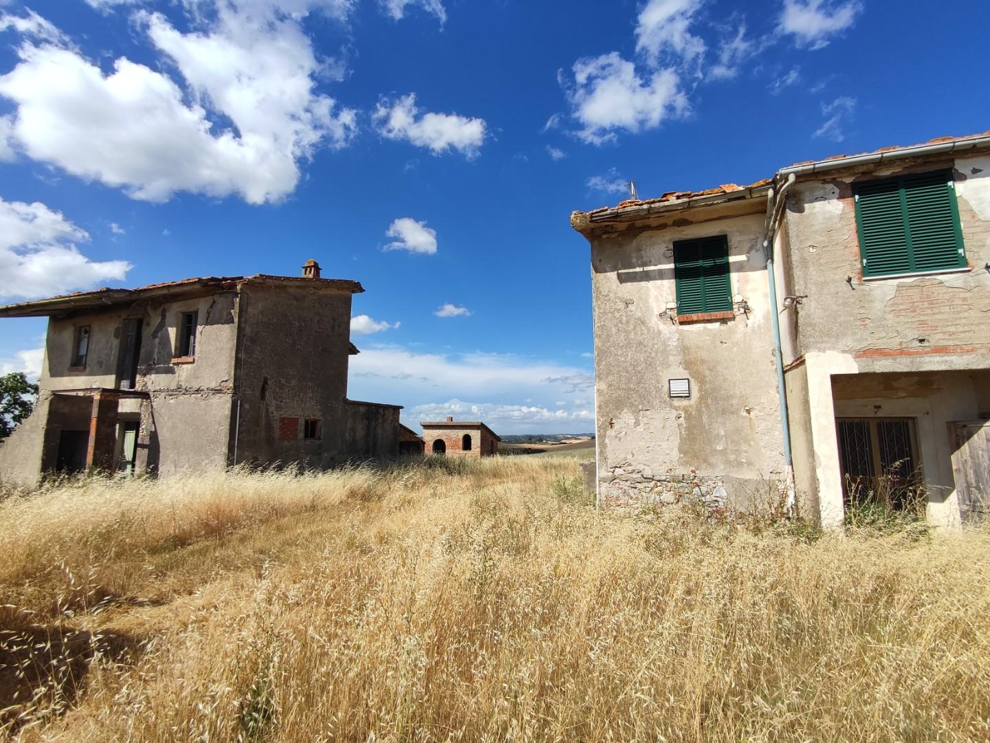 Rustico / Casale in vendita a Volterra, 8 locali, prezzo € 650.000 | PortaleAgenzieImmobiliari.it