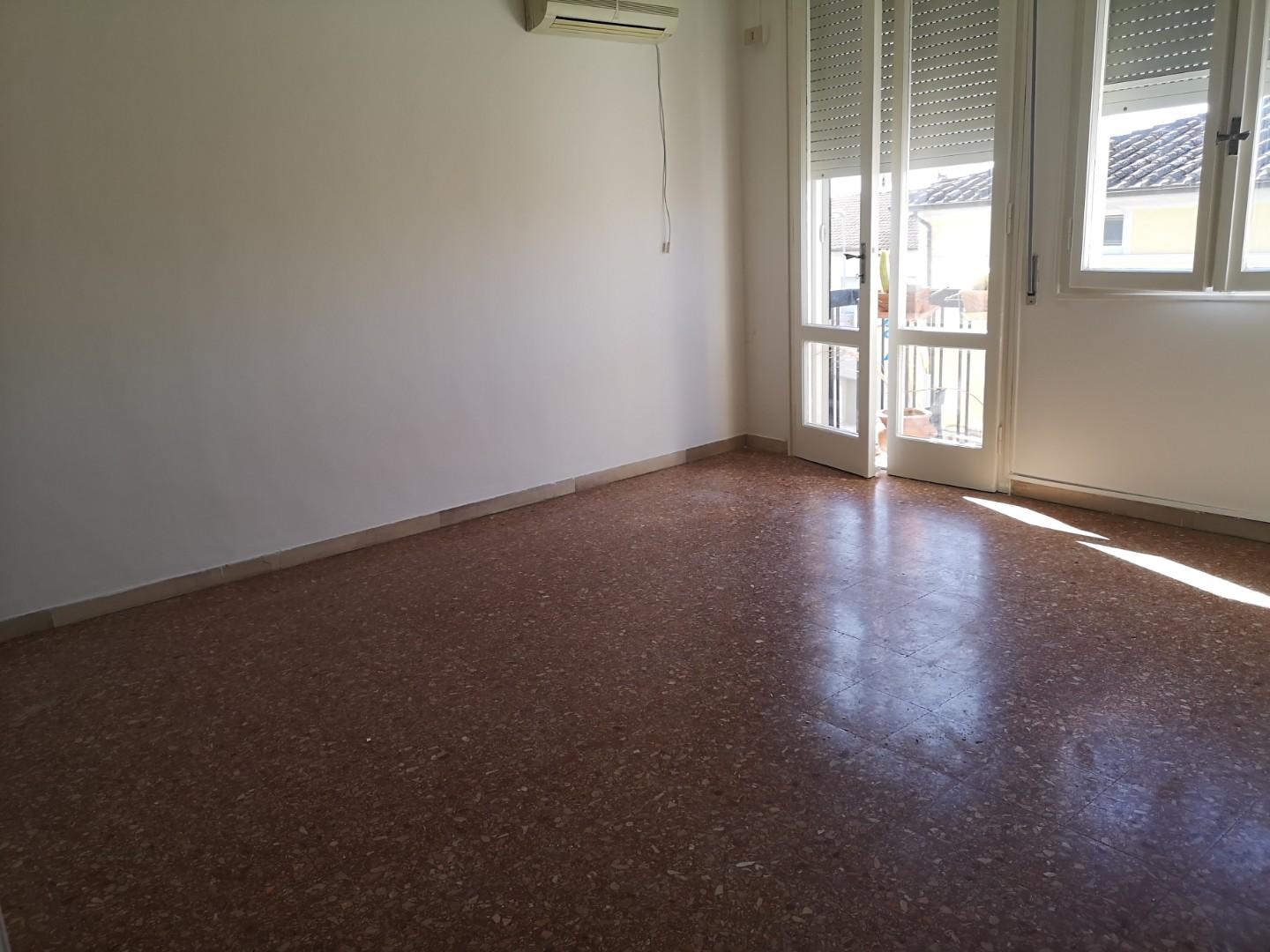 Appartamento in vendita a Cascina, 4 locali, prezzo € 135.000 | PortaleAgenzieImmobiliari.it