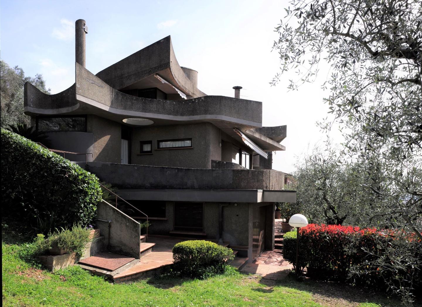 Villa in vendita a Monsummano Terme, 10 locali, prezzo € 530.000 | PortaleAgenzieImmobiliari.it