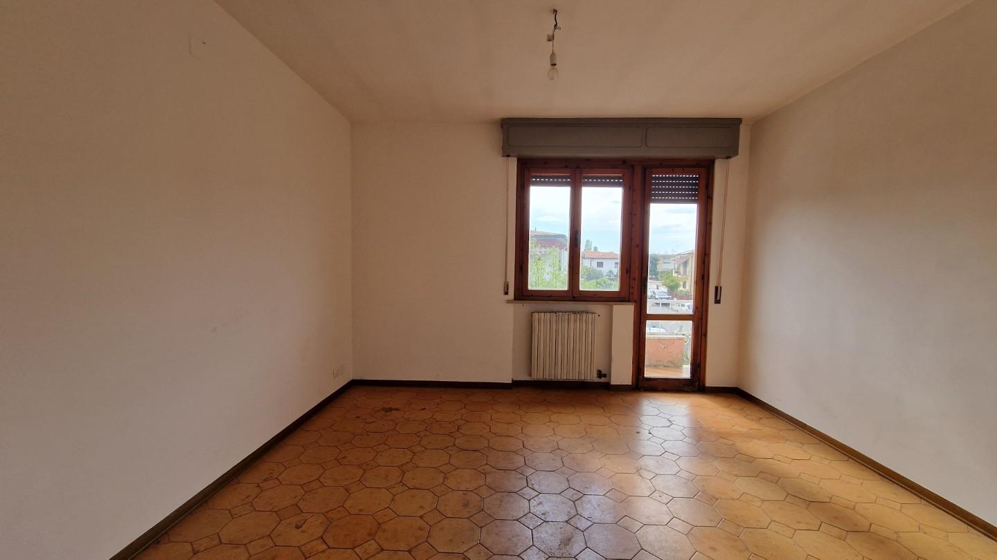 Appartamento in vendita a Pisa, 5 locali, prezzo € 260.000 | PortaleAgenzieImmobiliari.it