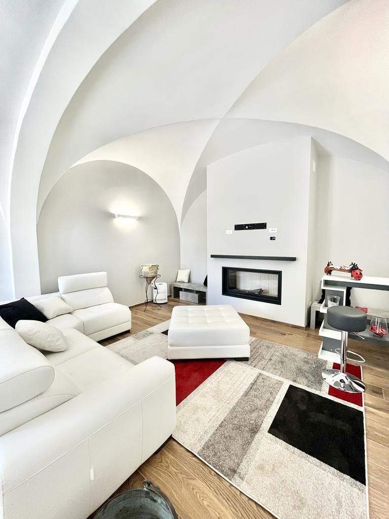 Rustico / Casale in vendita a San Giuliano Terme, 4 locali, prezzo € 390.000 | PortaleAgenzieImmobiliari.it