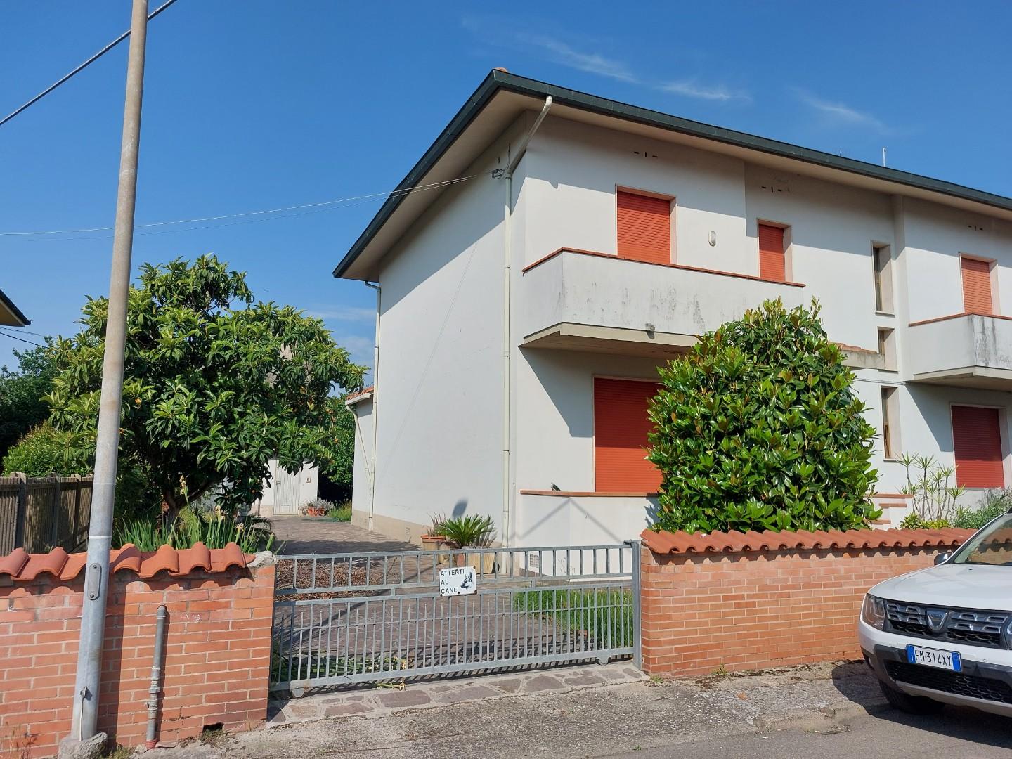 Villa Bifamiliare in vendita a Santa Croce sull'Arno, 6 locali, prezzo € 250.000 | PortaleAgenzieImmobiliari.it