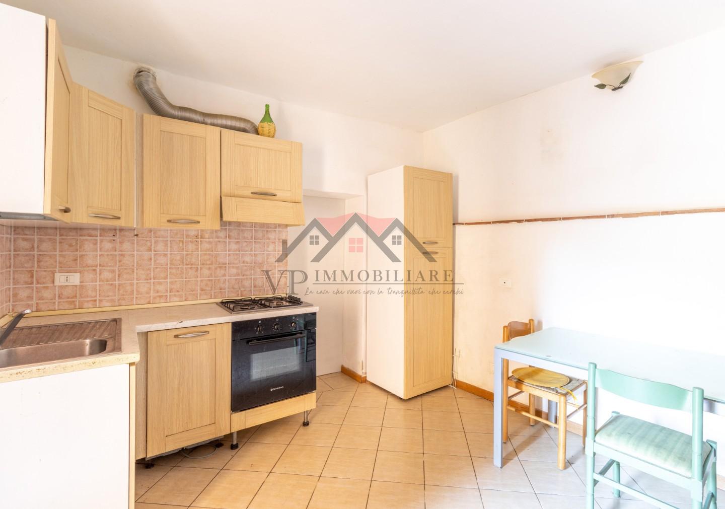 Appartamento in vendita a Pomarance, 3 locali, prezzo € 43.000 | PortaleAgenzieImmobiliari.it