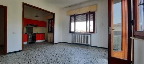 Appartamento in vendita a Castelfranco di Sotto, 7 locali, prezzo € 115.000 | PortaleAgenzieImmobiliari.it