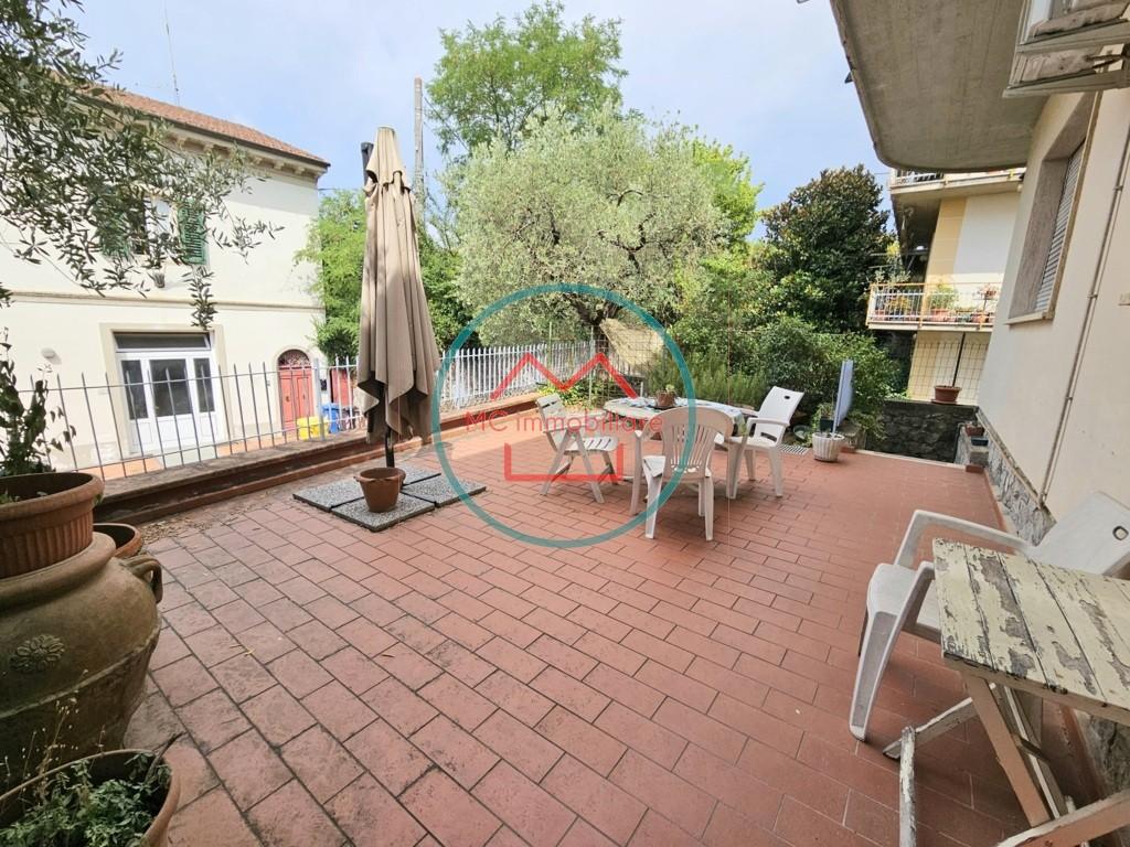 Villa Bifamiliare in vendita a Massa e Cozzile, 10 locali, prezzo € 290.000 | PortaleAgenzieImmobiliari.it