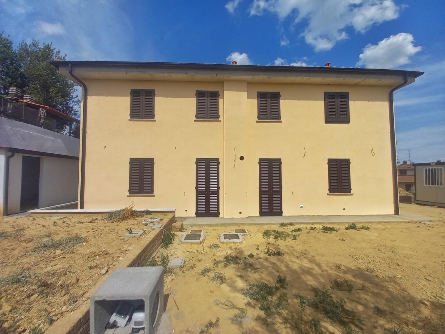 Villa Bifamiliare in vendita a Gambassi Terme, 5 locali, prezzo € 460.000 | PortaleAgenzieImmobiliari.it