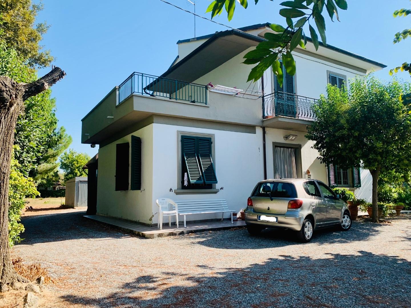 Villa in vendita a Empoli, 6 locali, prezzo € 420.000 | PortaleAgenzieImmobiliari.it