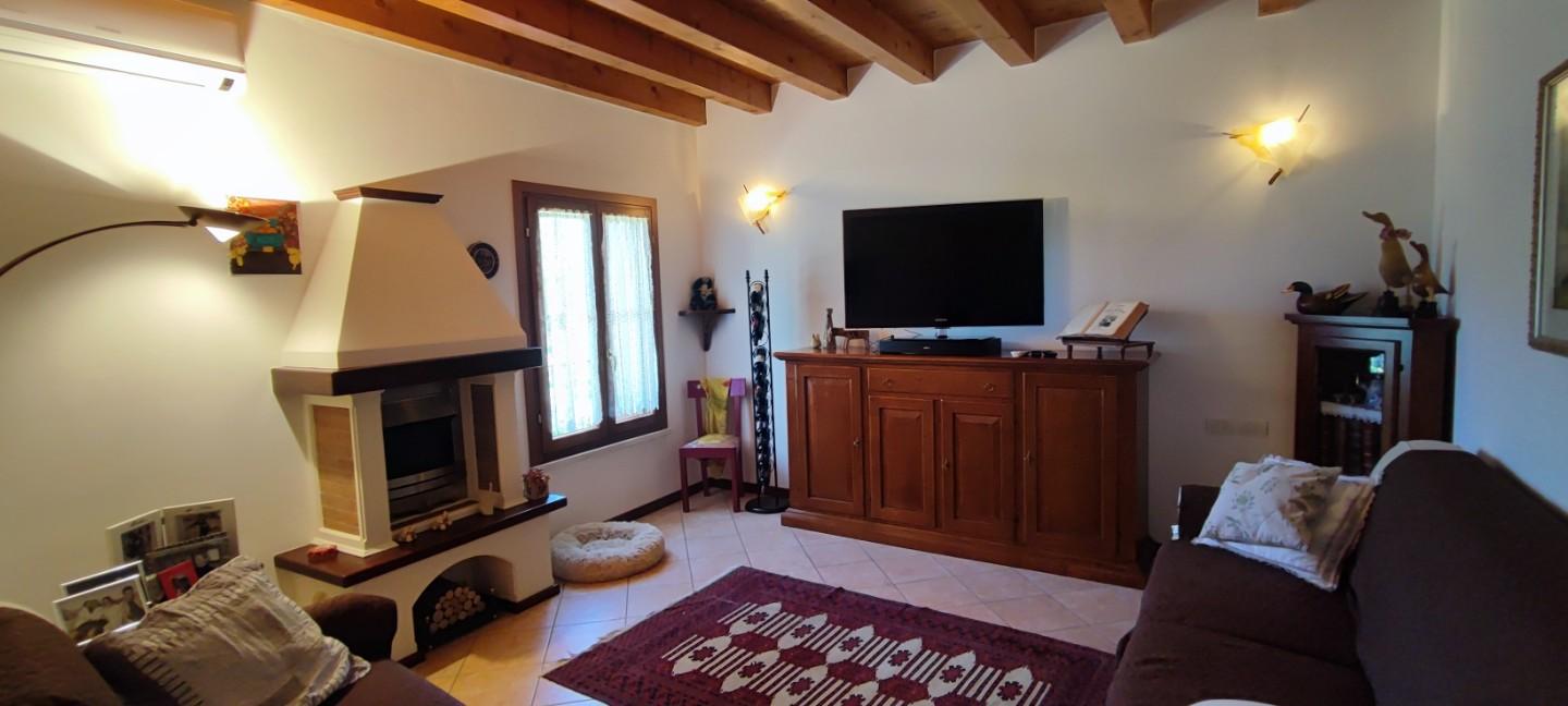 Appartamento in vendita a Valeggio sul Mincio, 2 locali, prezzo € 136.000 | PortaleAgenzieImmobiliari.it