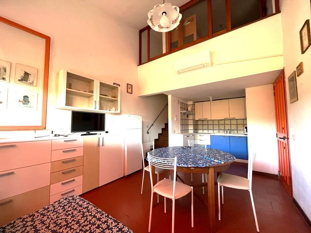 Appartamento in vendita a San Vincenzo, 3 locali, prezzo € 200.000 | PortaleAgenzieImmobiliari.it