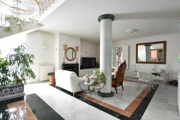 Villa in vendita a Calcinaia, 9 locali, prezzo € 570.000 | PortaleAgenzieImmobiliari.it