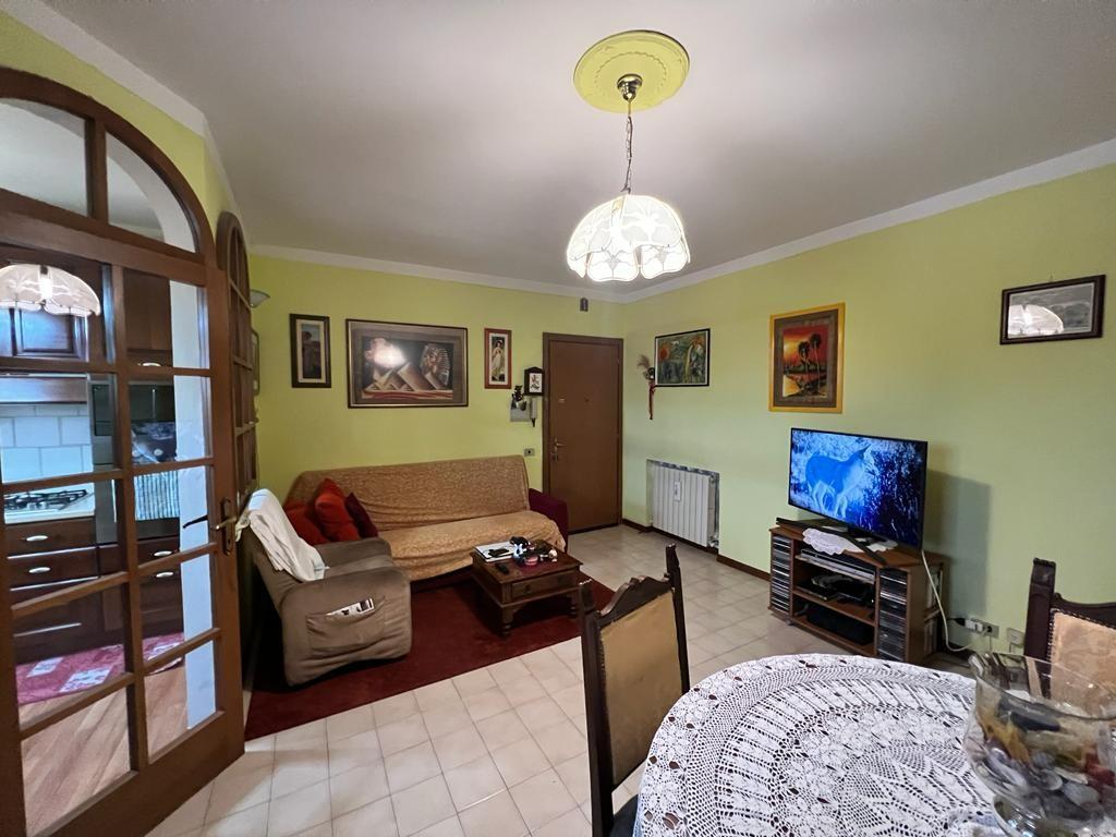 Appartamento in vendita a Sovicille, 7 locali, prezzo € 220.000 | PortaleAgenzieImmobiliari.it