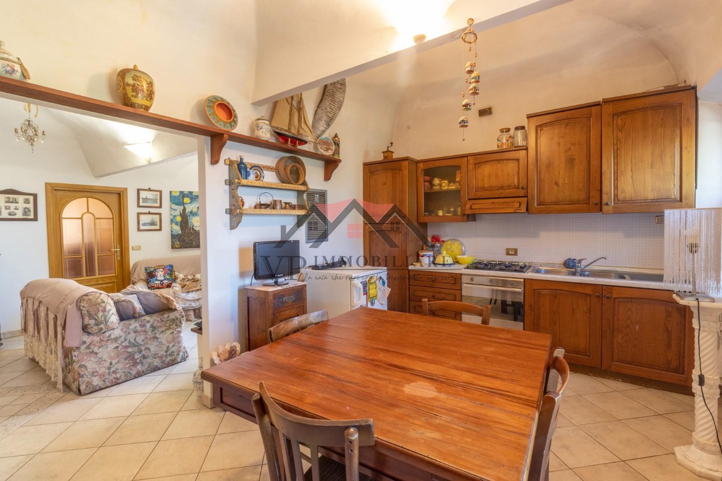 Appartamento in vendita a Volterra, 4 locali, prezzo € 140.000 | PortaleAgenzieImmobiliari.it