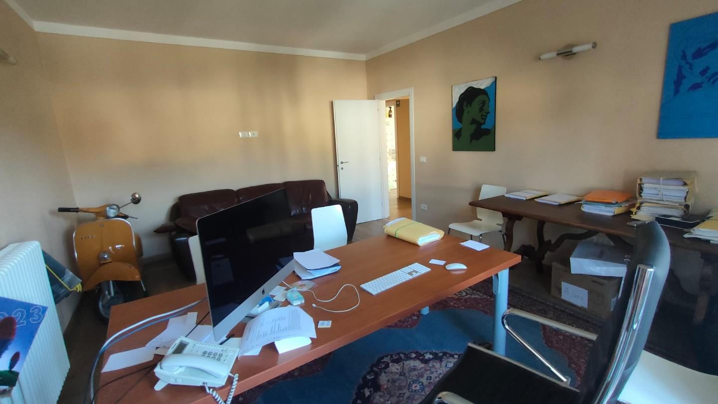 Ufficio / Studio in Vendita a Buggiano