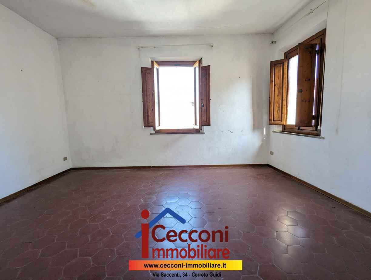 Appartamento in vendita a Cerreto Guidi, 5 locali, prezzo € 100.000 | PortaleAgenzieImmobiliari.it