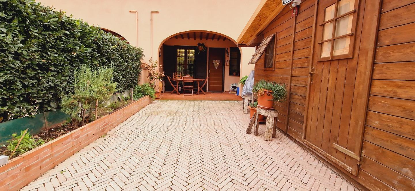 Appartamento in vendita a Calcinaia, 3 locali, prezzo € 159.000 | PortaleAgenzieImmobiliari.it