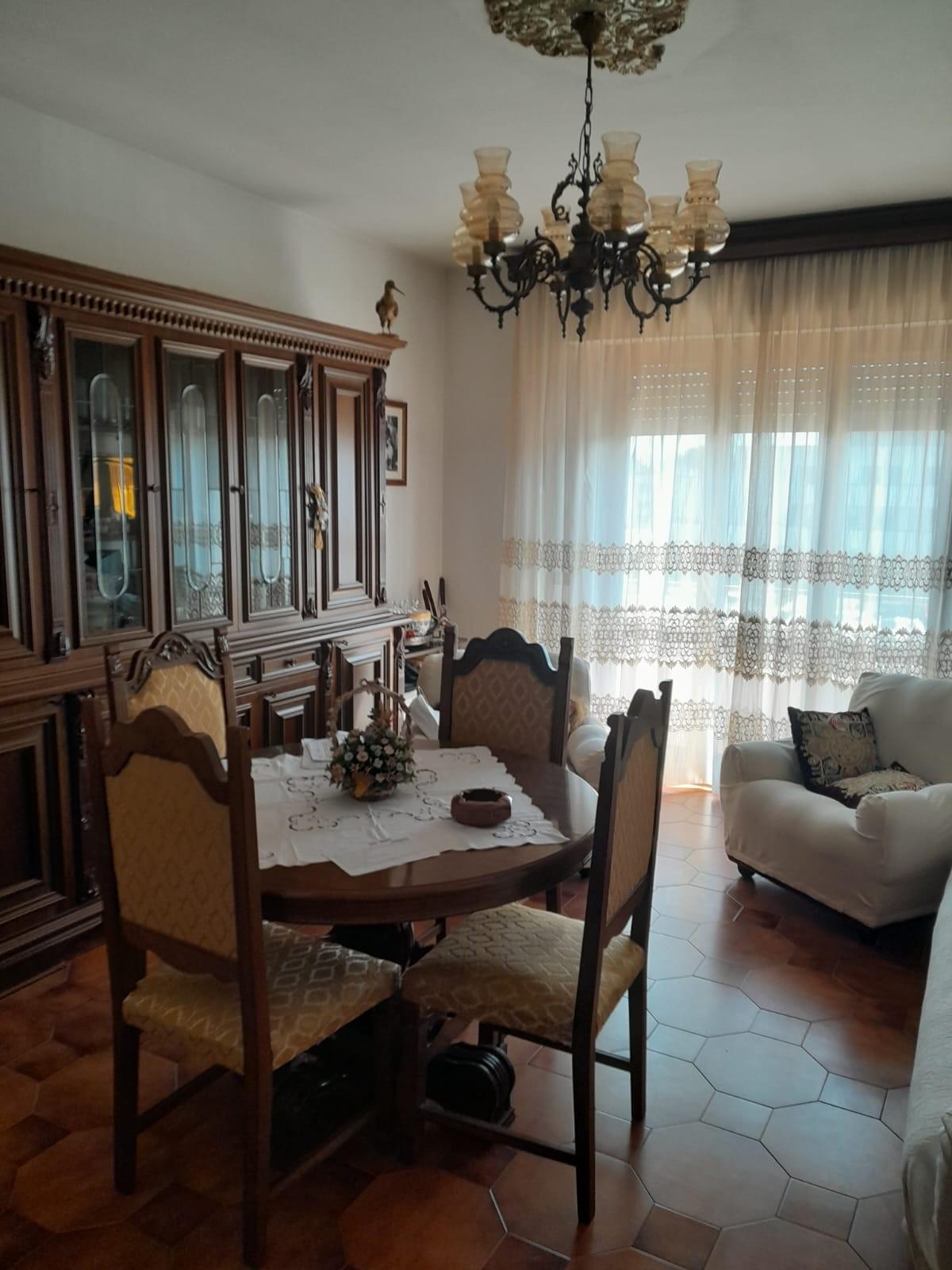 Appartamento in vendita a San Miniato, 6 locali, prezzo € 190.000 | PortaleAgenzieImmobiliari.it