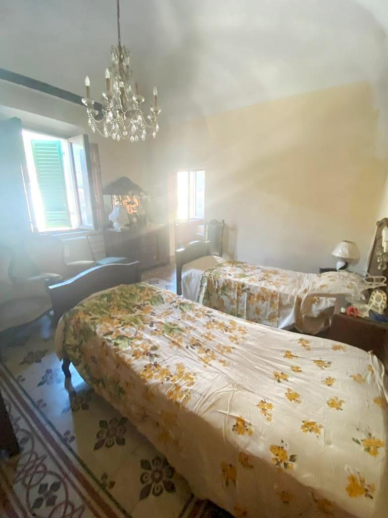 Villa in vendita a Vicopisano, 11 locali, prezzo € 280.000 | PortaleAgenzieImmobiliari.it