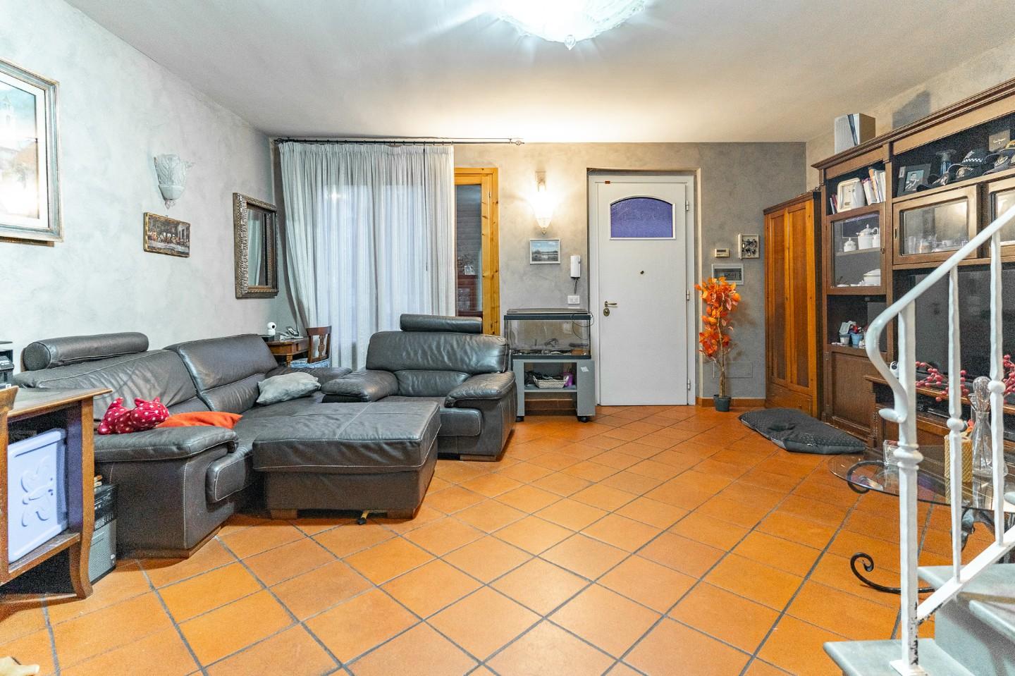 Villa a Schiera in vendita a Carmignano, 5 locali, prezzo € 339.000 | PortaleAgenzieImmobiliari.it