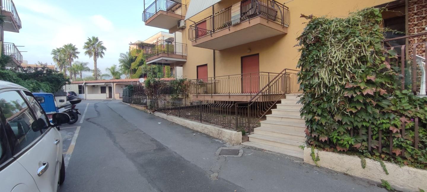 Appartamento in vendita a Giardini-Naxos, 1 locali, prezzo € 38.000 | PortaleAgenzieImmobiliari.it