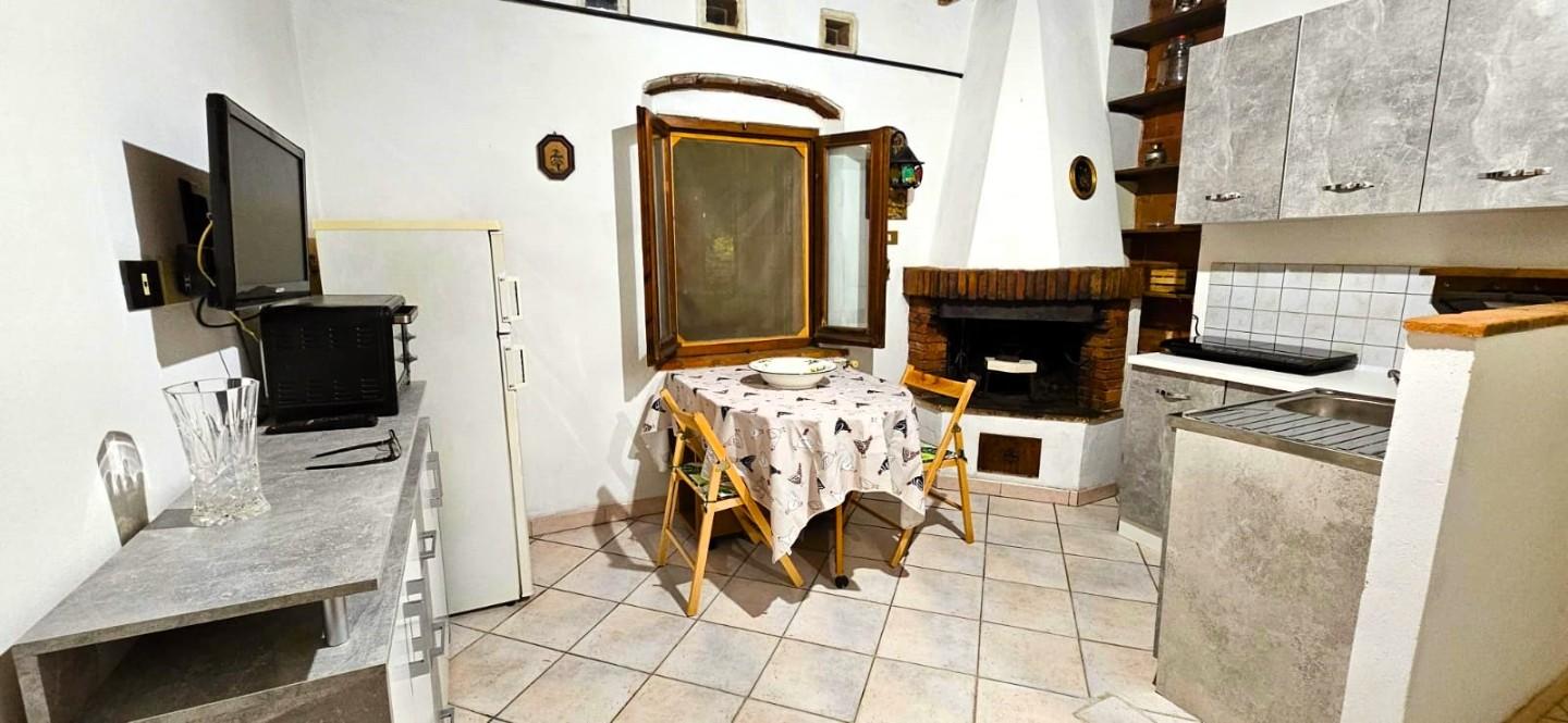 Appartamento in vendita a Colle di Val d'Elsa, 3 locali, prezzo € 70.000 | PortaleAgenzieImmobiliari.it