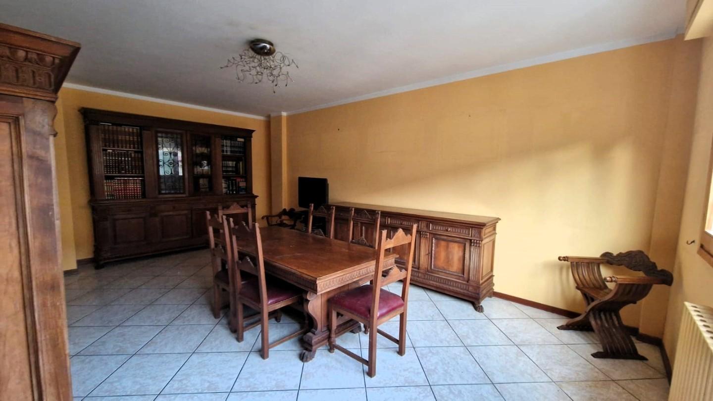 Appartamento in vendita a Santa Croce sull'Arno, 4 locali, prezzo € 130.000 | PortaleAgenzieImmobiliari.it