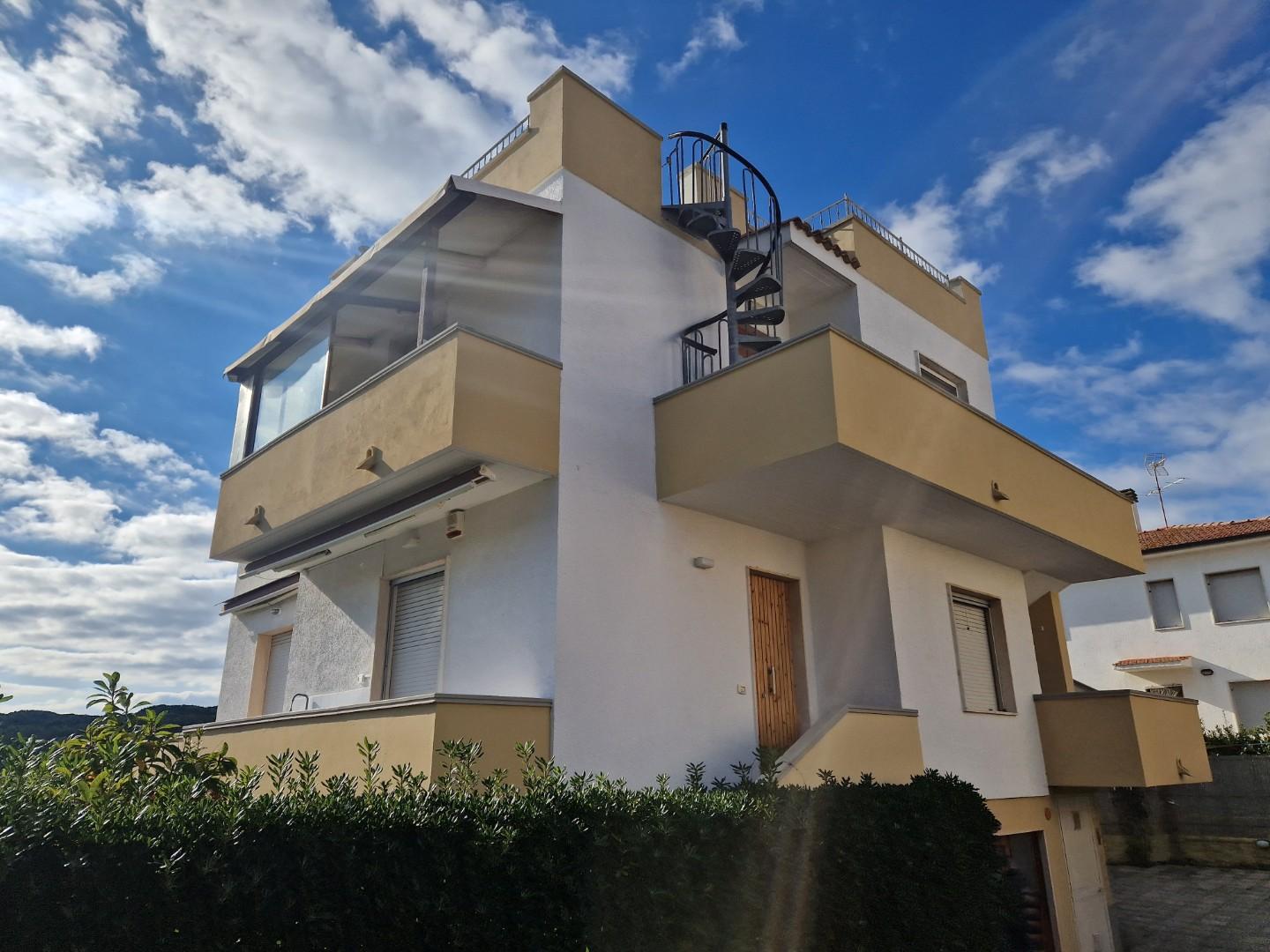 Appartamento in vendita a Rosignano Marittimo, 3 locali, Trattative riservate | PortaleAgenzieImmobiliari.it