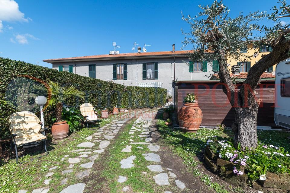 Villa a Schiera in vendita a Vecchiano, 8 locali, prezzo € 365.000 | PortaleAgenzieImmobiliari.it
