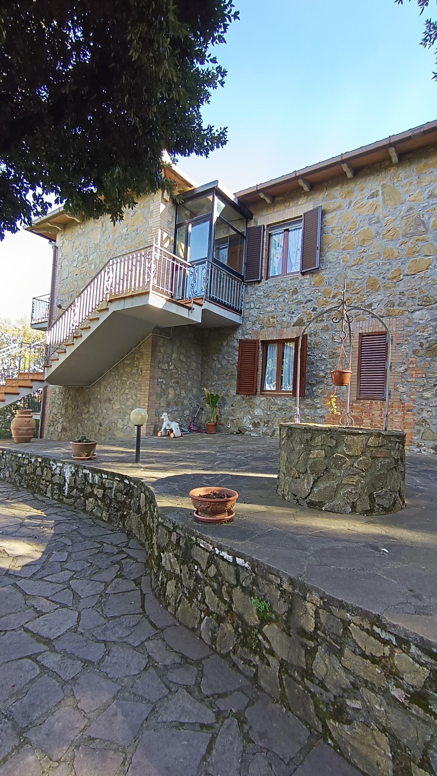 Appartamento in vendita a Murlo, 8 locali, prezzo € 285.000 | PortaleAgenzieImmobiliari.it
