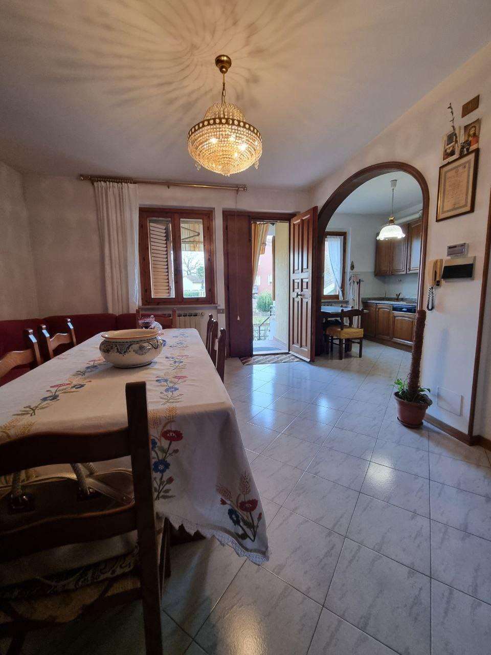 Villa a Schiera in vendita a Colle di Val d'Elsa, 4 locali, prezzo € 215.000 | PortaleAgenzieImmobiliari.it
