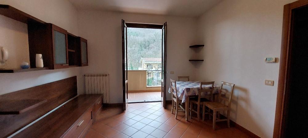 Appartamento in vendita a Pistoia, 4 locali, prezzo € 149.000 | PortaleAgenzieImmobiliari.it