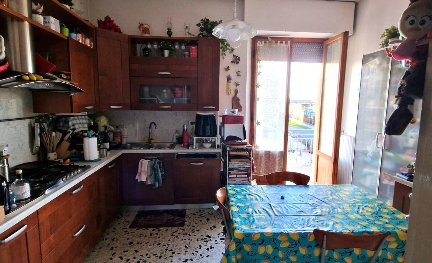 Appartamento in vendita a Poggibonsi, 3 locali, prezzo € 125.000 | PortaleAgenzieImmobiliari.it