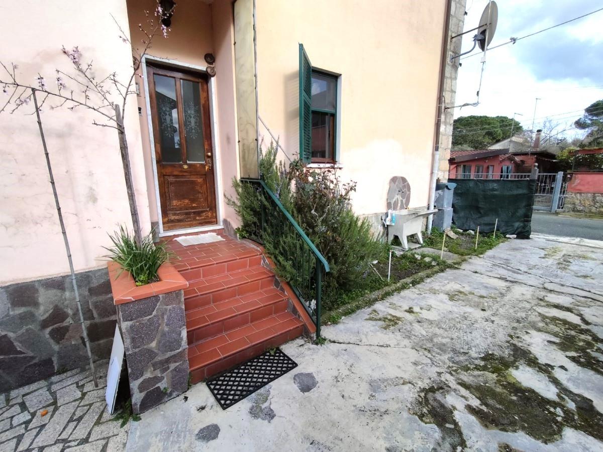 Appartamento in vendita a Santo Stefano di Magra, 3 locali, prezzo € 139.000 | PortaleAgenzieImmobiliari.it