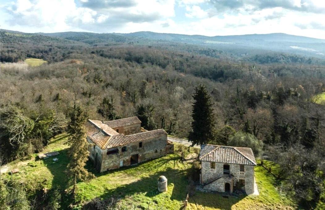 Rustico / Casale in vendita a Castelnuovo Berardenga, 23 locali, prezzo € 490.000 | PortaleAgenzieImmobiliari.it