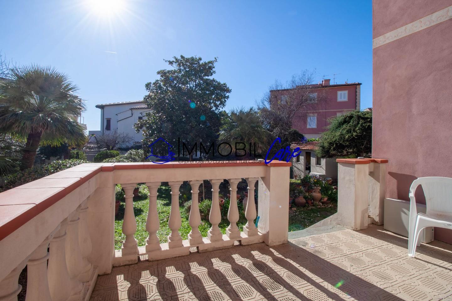 Villa a Schiera in vendita a Livorno, 6 locali, prezzo € 430.000 | PortaleAgenzieImmobiliari.it
