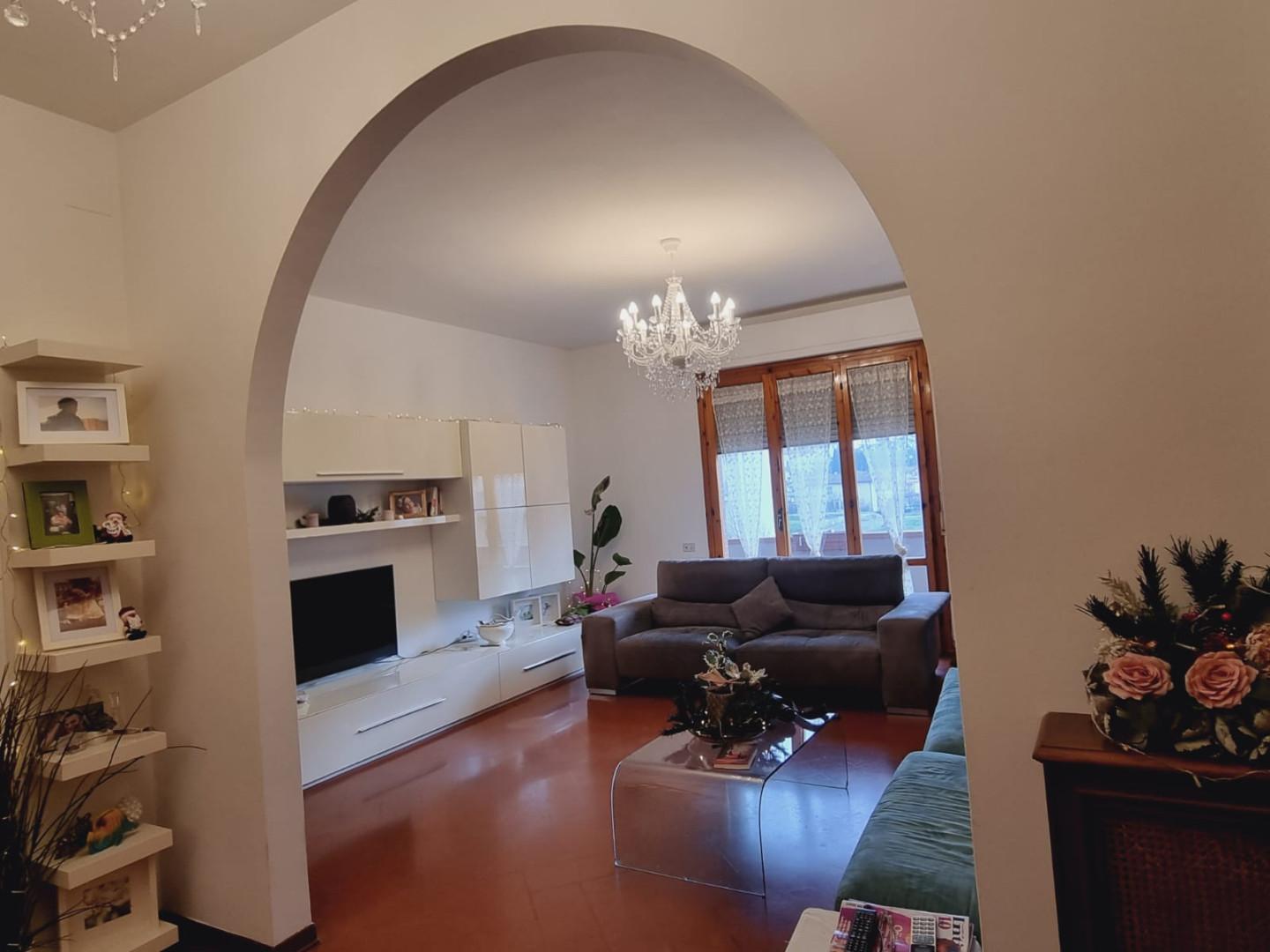 Appartamento in affitto a Poggio a Caiano, 4 locali, prezzo € 800 | PortaleAgenzieImmobiliari.it